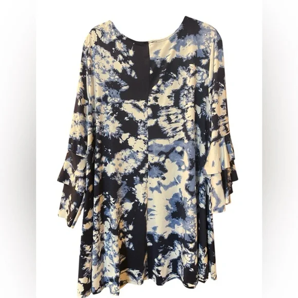 Blue and White Women's Tunic Top - Picture 2 of 5